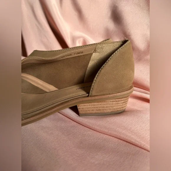 NWOT LUCKY BRAND SERKIE OPEN TOE SLIP ON SANDAL HEELS - Picture 4 of 12